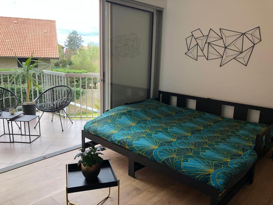 Studio Moderne, Terrasse Et Parking Romans-sur-Isère Extérieur photo